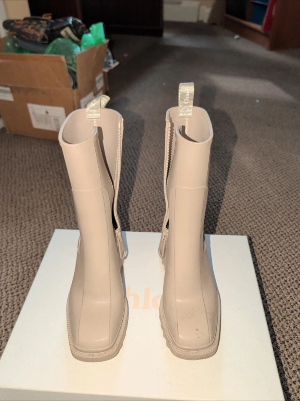 Chloe Beige Cream Rubber Heeled Chelsea Boots